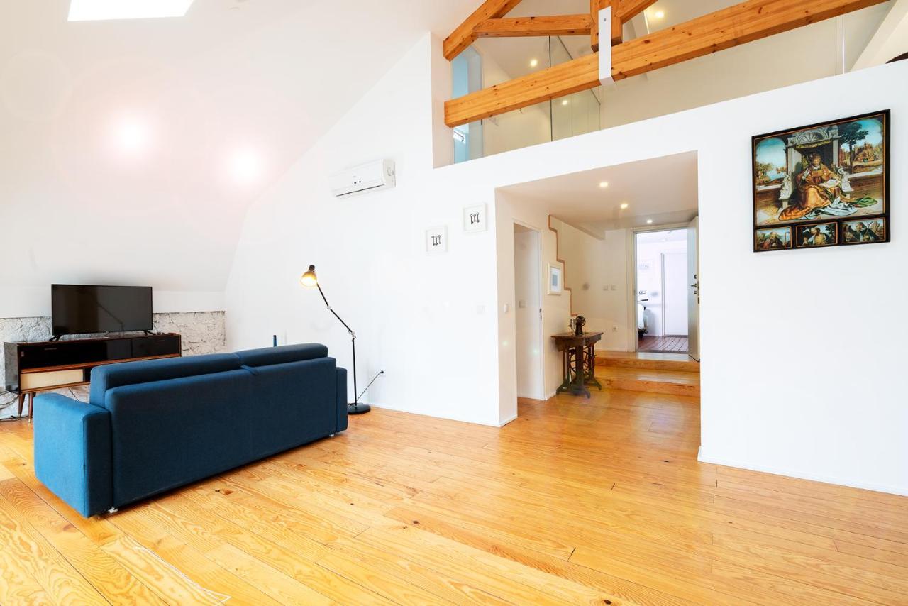 Apartamentos Premium Familiares - Loft Guesthouse Bemyguest วีเซว ภายนอก รูปภาพ